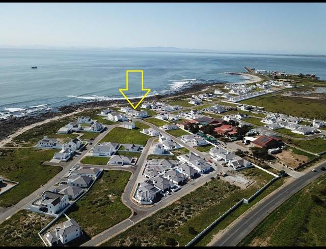 LAND FOR SALE IN SANDY POINT